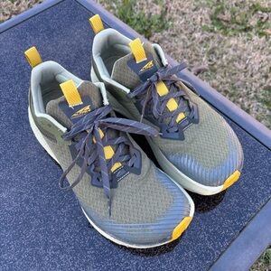 Altra Men's Green Running Shoes Size 10.5